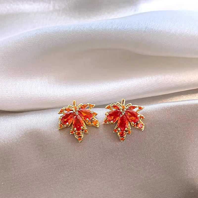 Sweet Maple Leaf Rhinestone Gold Stud Earrings (Pack of 5)