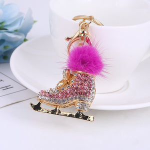 Crystal ice skate keychain size diagram – 11cm total, 5cm wide, 4.5cm tall, 40g