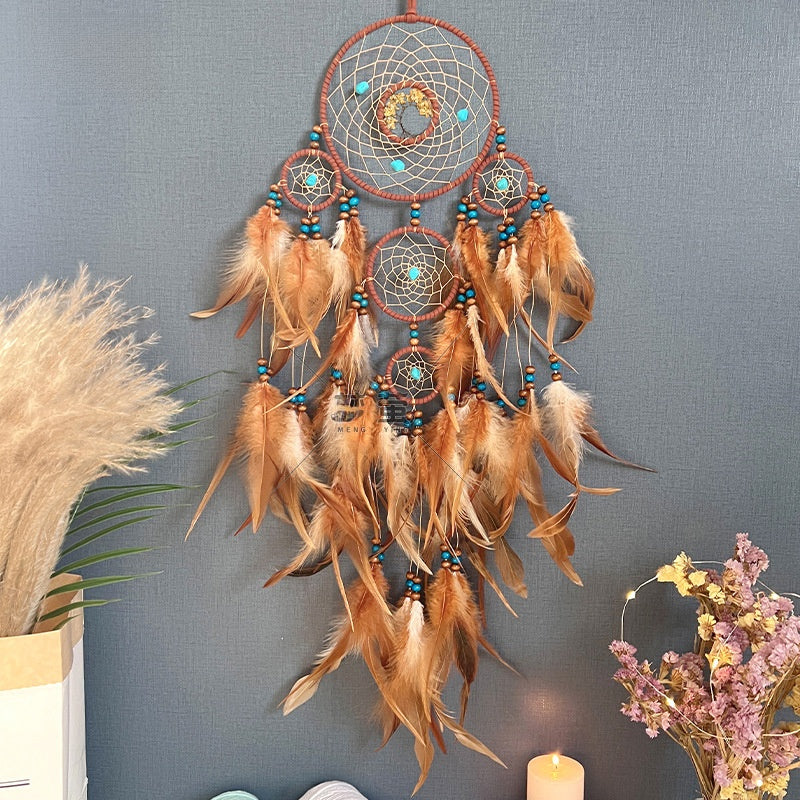 Close-up of Tree of Life centrepiece and turquoise accents